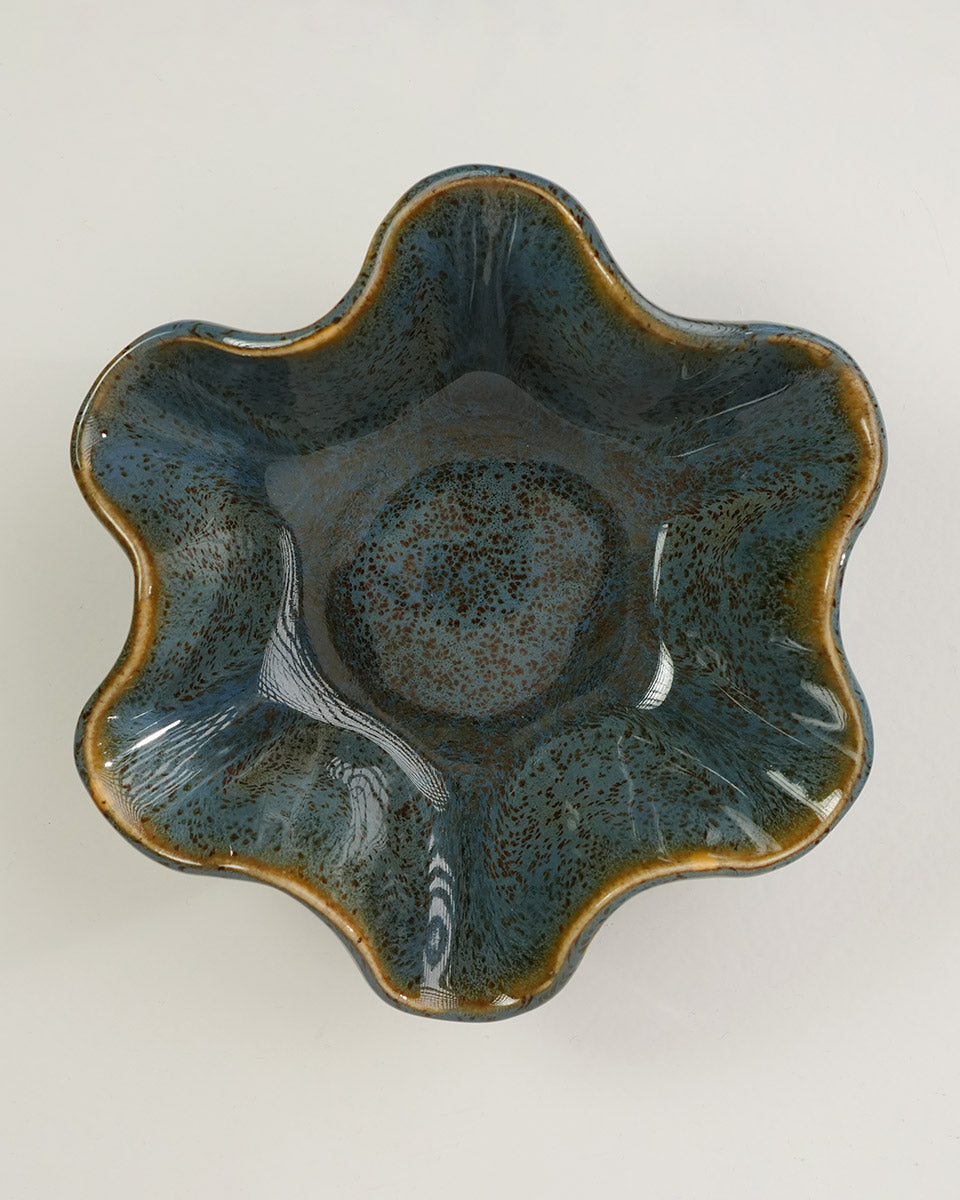 RUSTIC BLUE